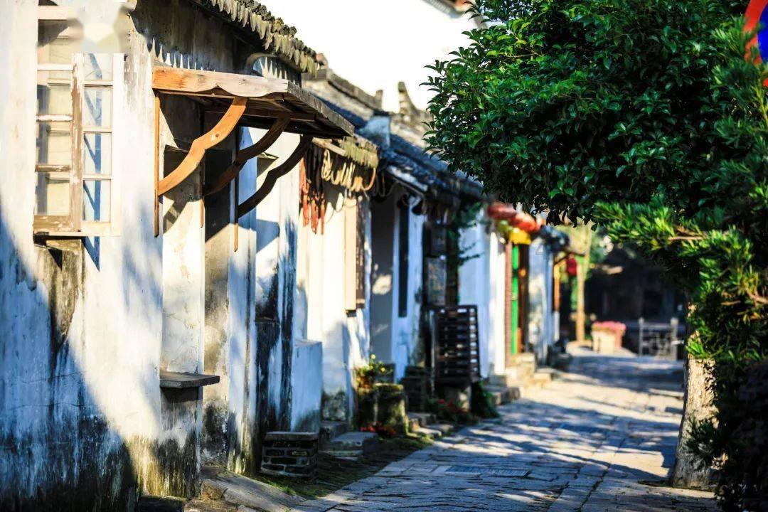老旧废弃楼房逃脱4